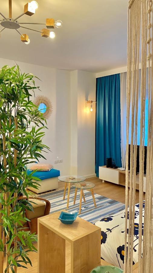 Studio Flat In The City Center Tirana Exterior photo