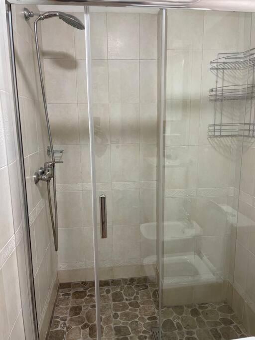 Studio Flat In The City Center Tirana Exterior photo